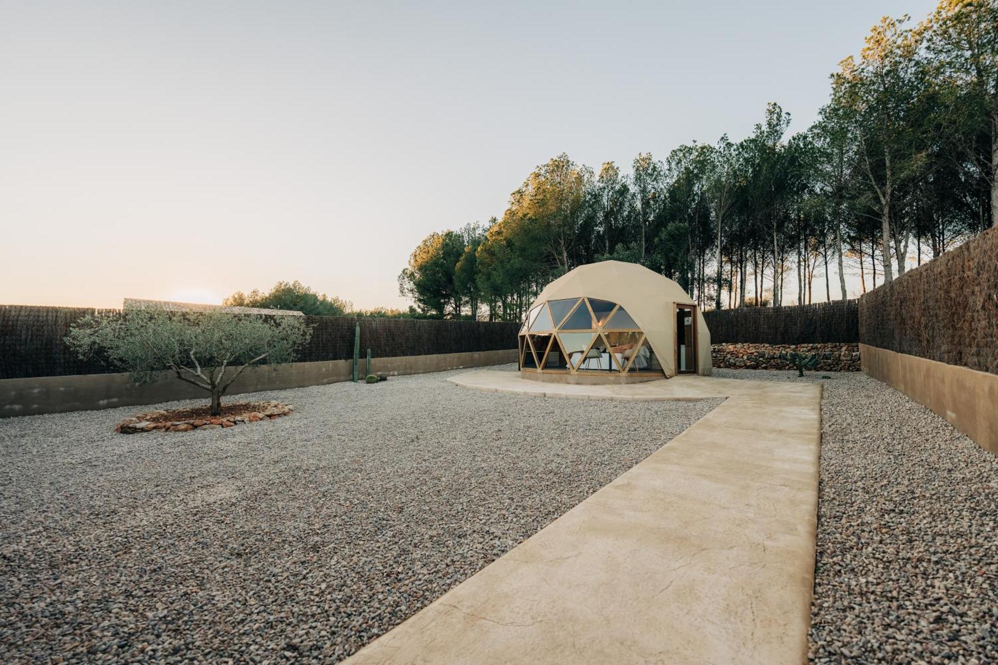 El Moli Glamping Hotel Adzaneta Exterior foto