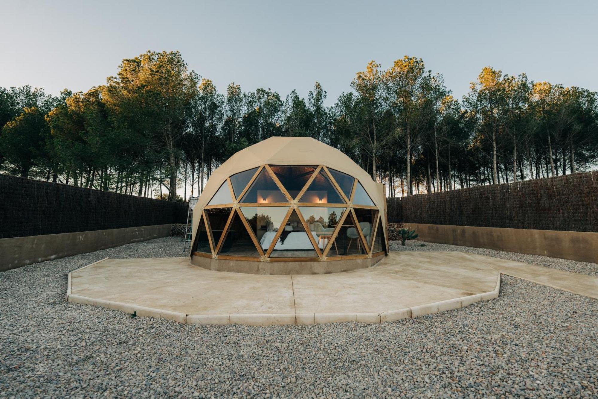 El Moli Glamping Hotel Adzaneta Exterior foto